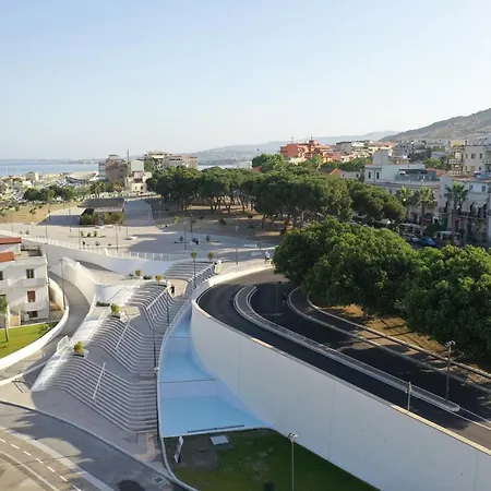 Strettomare-business & Travel Apartment Reggio Calabria