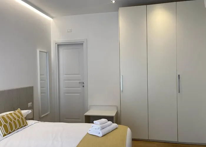 Strettomare-business & Travel * Reggio di Calabria