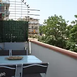 Strettomare-business & Travel