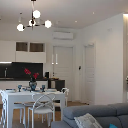 Strettomare-business & Travel Reggio di Calabria