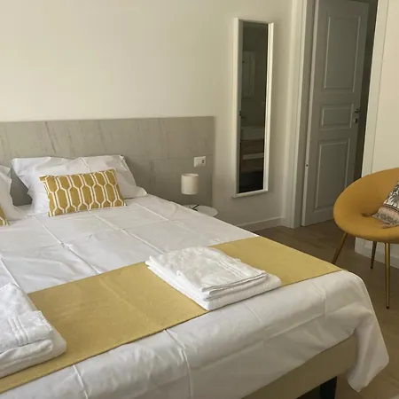 Strettomare-business & Travel *