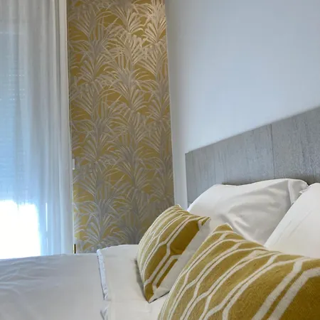 Strettomare-business & Travel *