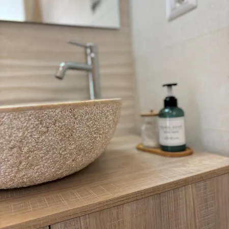 Strettomare-business & Travel Apartman